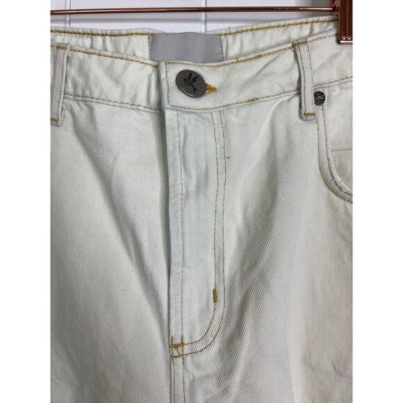 Anthropologie One Teaspoon Razzle Dazzle Truckers Mid Waist Relaxed Shorts NWOT - Picture 7 of 11